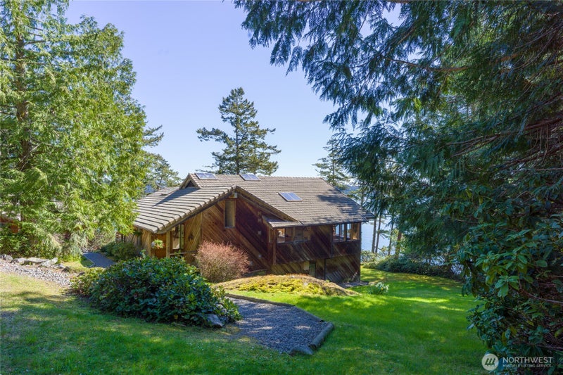 470 Bonanza Drive