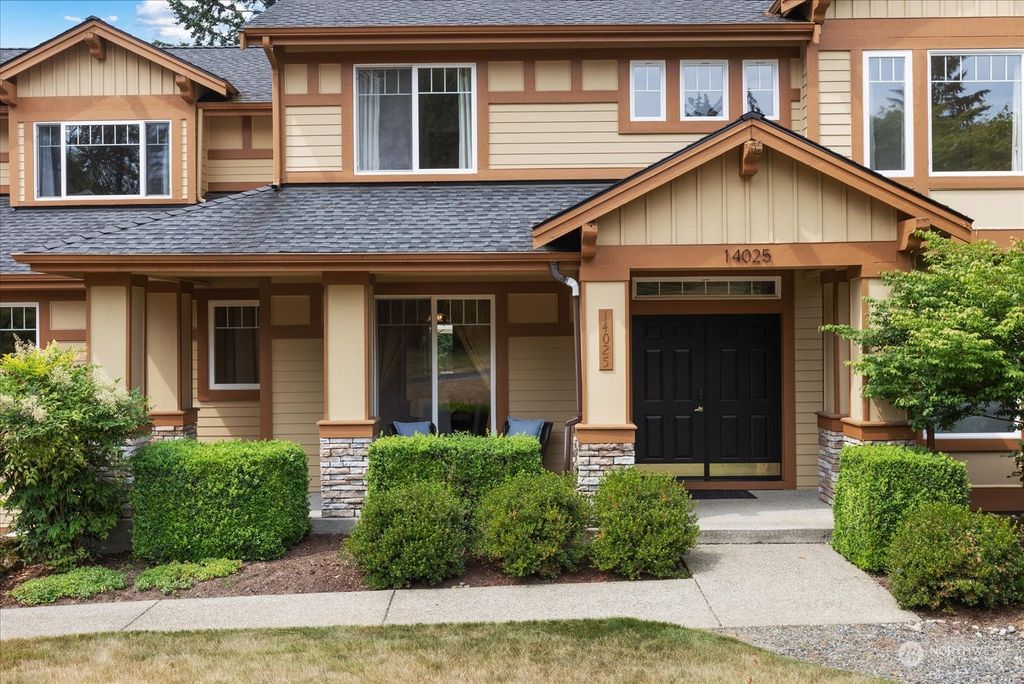 Photo of 14025 235th Place NE, Woodinville, WA 98077 (MLS # 2262188)