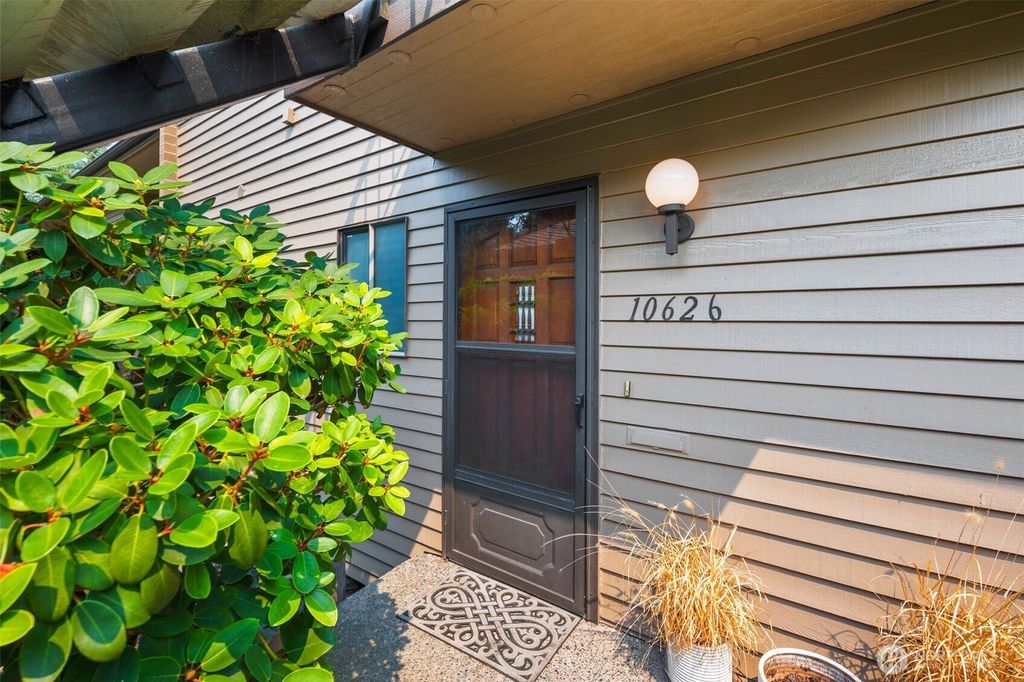 Photo of 10626 NE Glen Acres Drive #626, Seattle, WA 98168 (MLS # 2421076)
