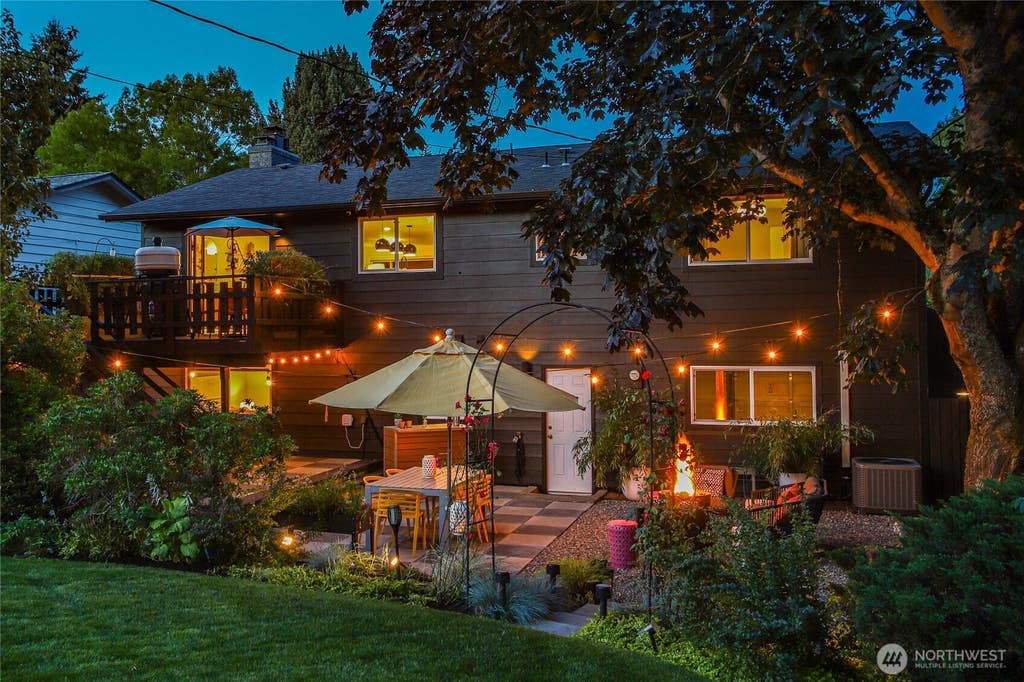 Photo of 8837 34th Avenue SW, Seattle, WA 98126 (MLS # 2560327)