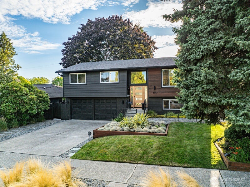 8837 34th Avenue SW