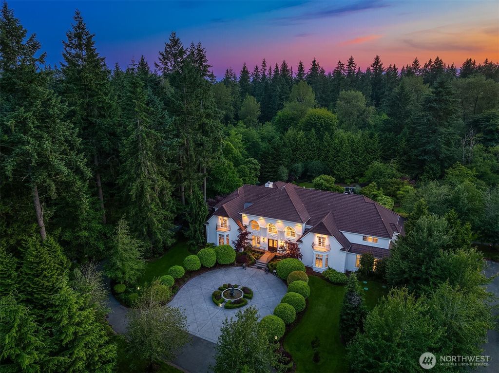 Photo of 7614 238th Avenue NE, Redmond, WA 98053 (MLS # 2391988)