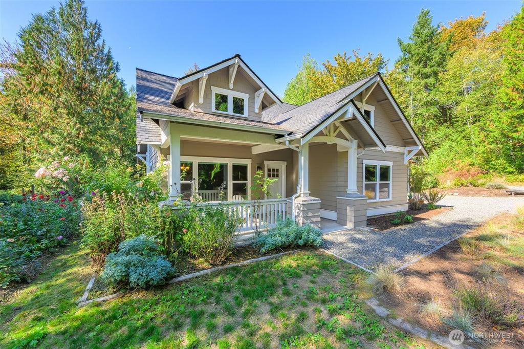 Photo of 10621 Wilmer Lane SE, Olympia, WA 98501 (MLS # 2591466)