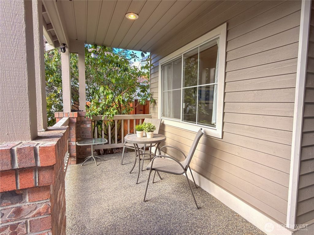 Photo of 3905 178th Street SW, Lynnwood, WA 98037 (MLS # 2483377)