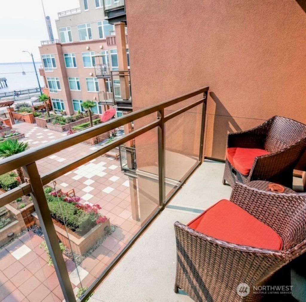 Photo of 1950 Alaskan Way #330, Seattle, WA 98101 (MLS # 2441036)