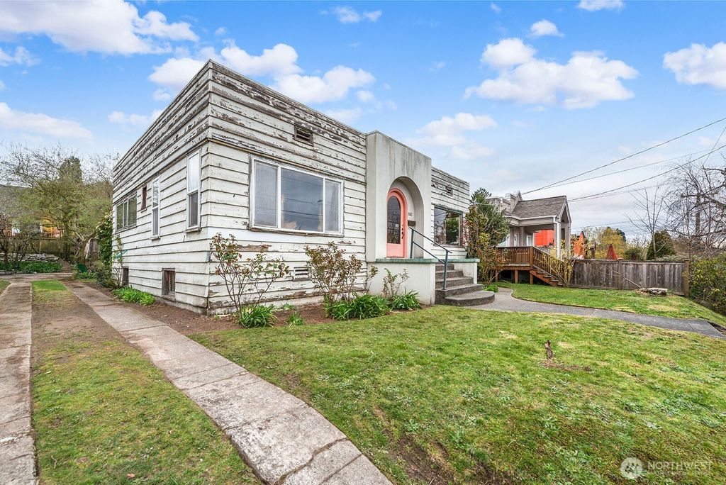 Photo of 1142 N 77th Street, Seattle, WA 98103 (MLS # 2475172)