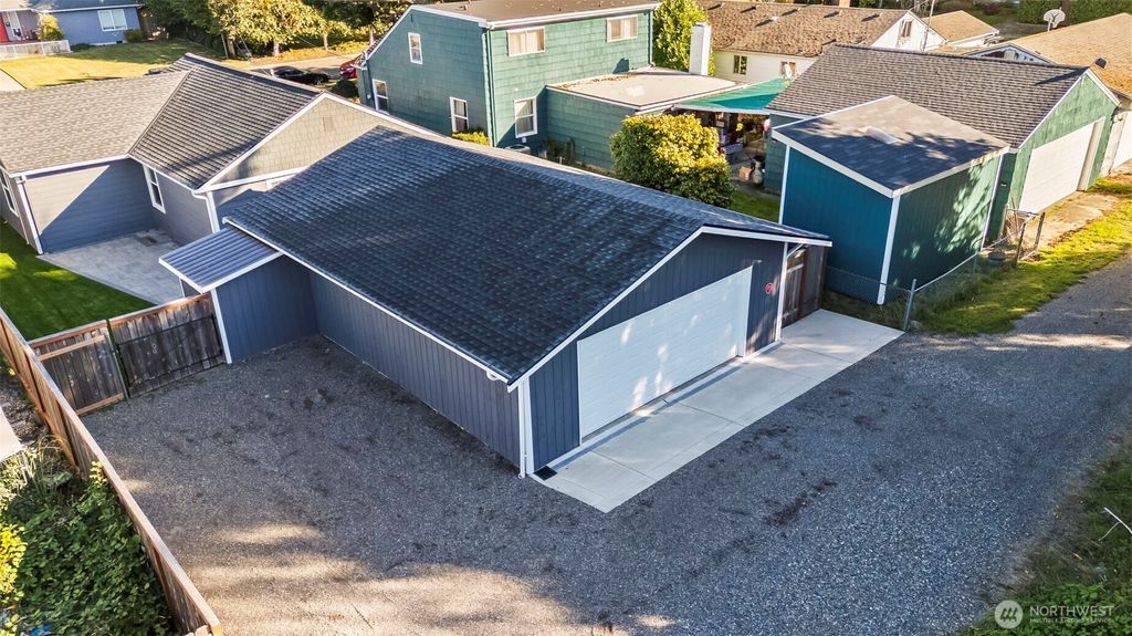 Photo of 4610 N 15th Street, Tacoma, WA 98406 (MLS # 2465637)