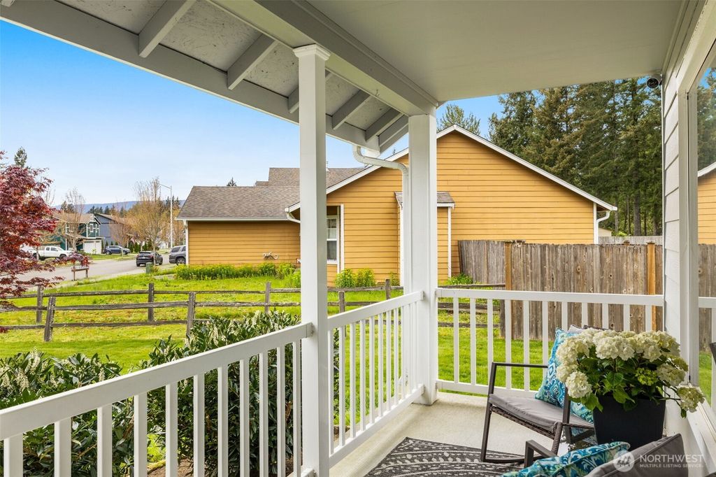 Photo of 216 19th Street, Gold Bar, WA 98251 (MLS # 2512581)
