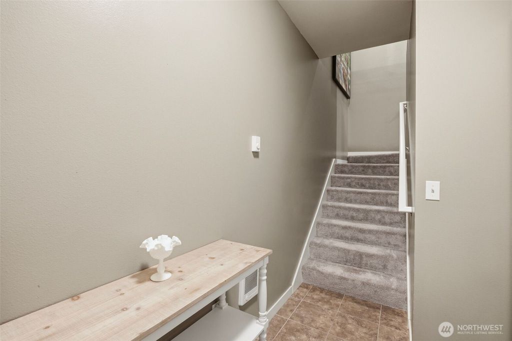 Photo of 1900 Weaver Road #K204, Snohomish, WA 98290 (MLS # 2526935)