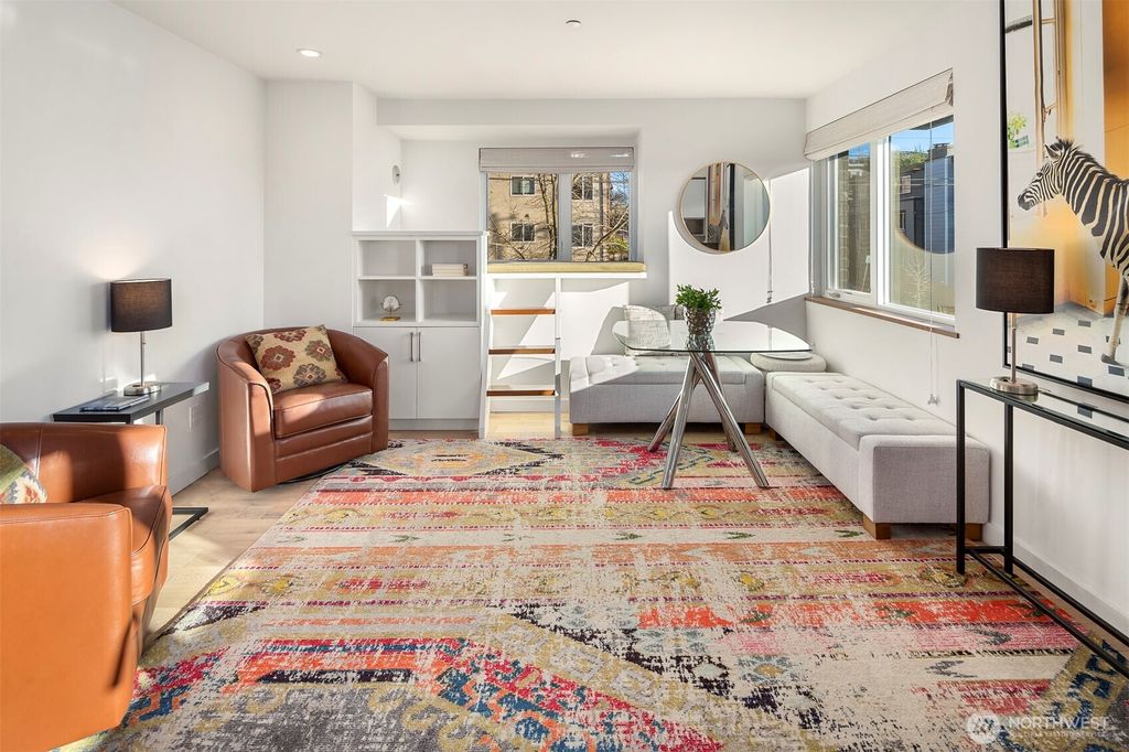 Photo of 403 13th Avenue E #2B, Seattle, WA 98102 (MLS # 2360473)