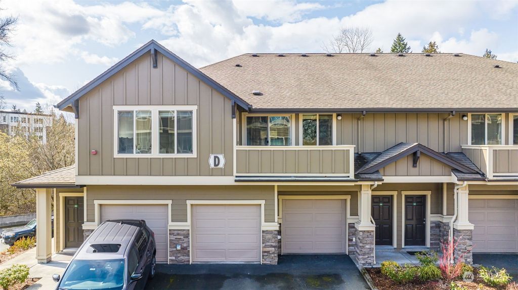 Photo of 1900 Weaver Road #D203, Snohomish, WA 98290 (MLS # 2045543)