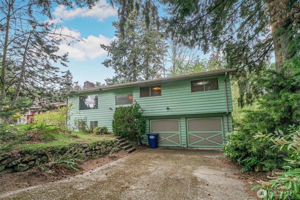 Photo of 11704 92nd Avenue E, Puyallup, WA 98373 (MLS # 2516076)