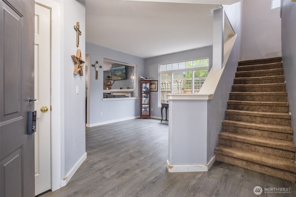 Photo of 17400 Ironwood Street, Arlington, WA 98223 (MLS # 2456094)