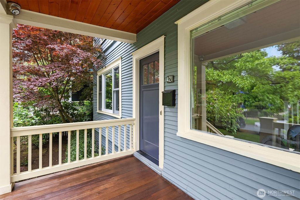 Photo of 421 16th Avenue E, Seattle, WA 98112 (MLS # 2419115)