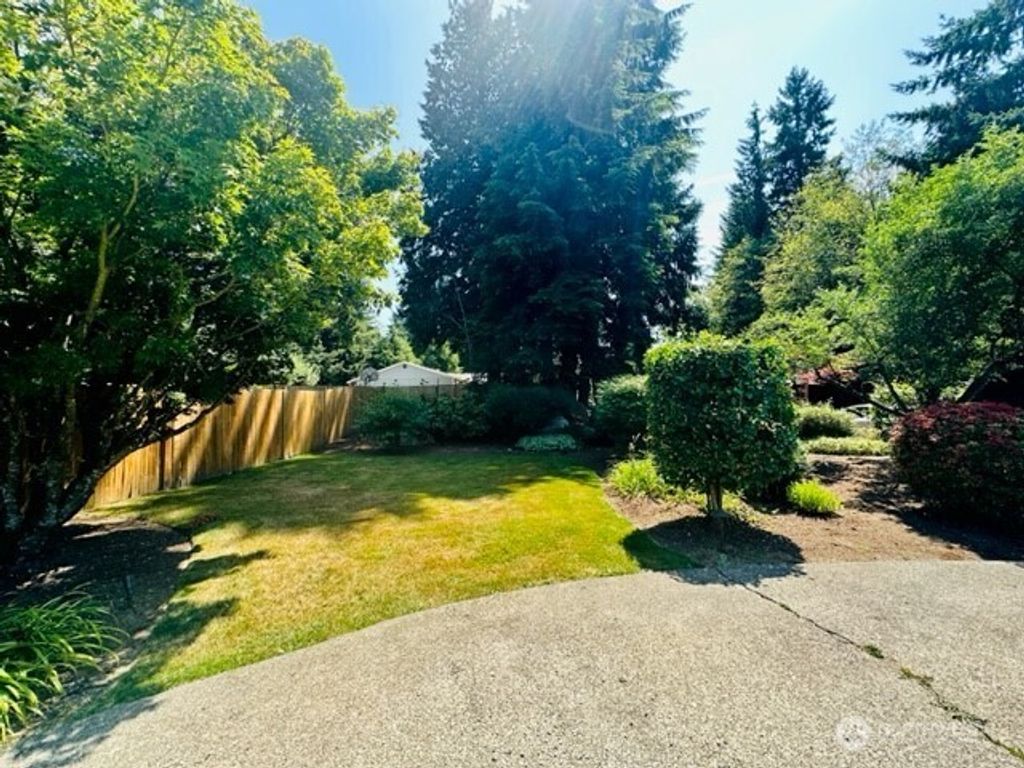 Photo of 14238 278th Avenue NE, Duvall, WA 98019 (MLS # 2500511)