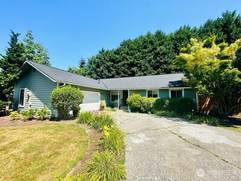 Photo of 14238 278th Avenue NE, Duvall, WA 98019 (MLS # 2500511)