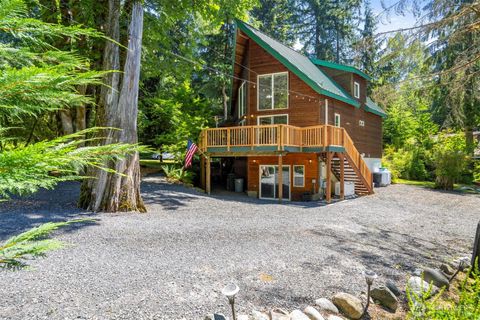 Photo of 7561 Olsen Drive, Deming, WA 98244 (MLS # 2401447)
