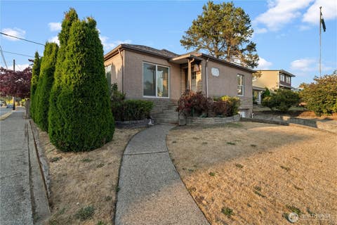 Photo of 801 N Stevens Street, Tacoma, WA 98406 (MLS # 2566425)