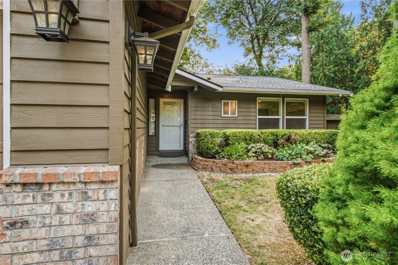 14327 NE 84th Court