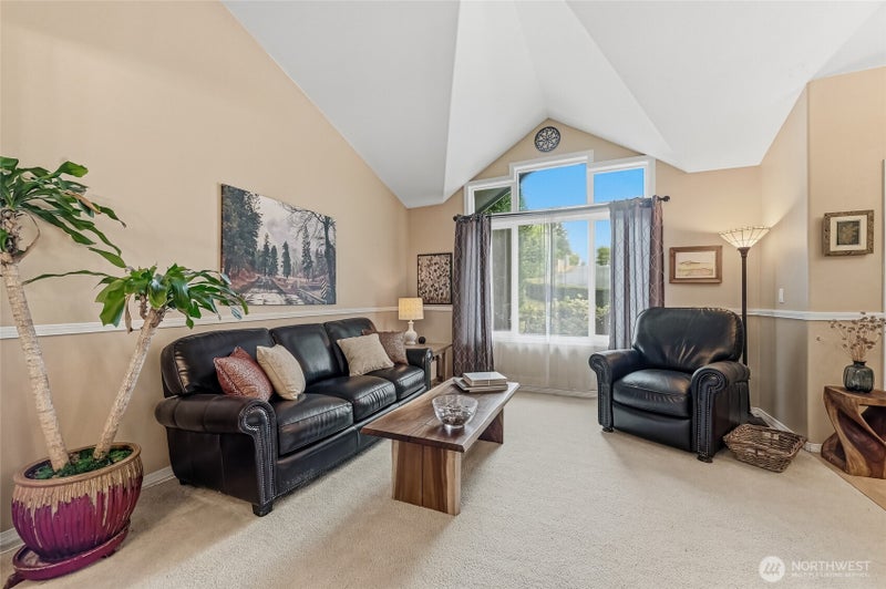 2419 NE 14th Street