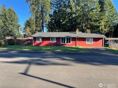 Photo of 2504 SW Monterey Street, Olympia, WA 98512 (MLS # 2470874)
