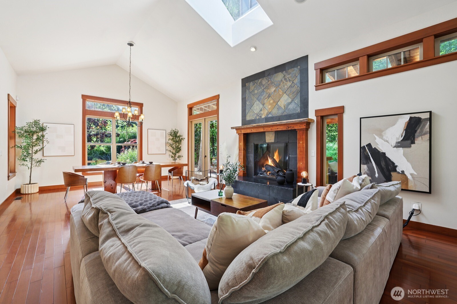 3018 Ilwaco Avenue NE