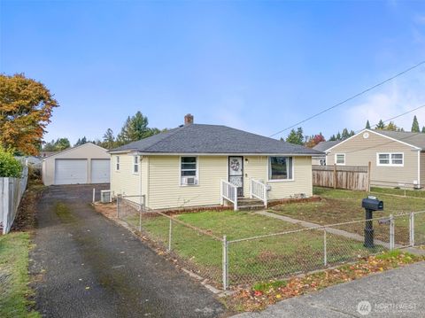 Photo of 3221 Solie Avenue, Bremerton, WA 98310 (MLS # 2448930)