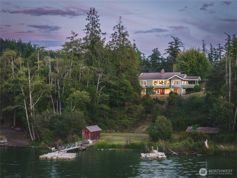 6067 S Campbell Lake Road