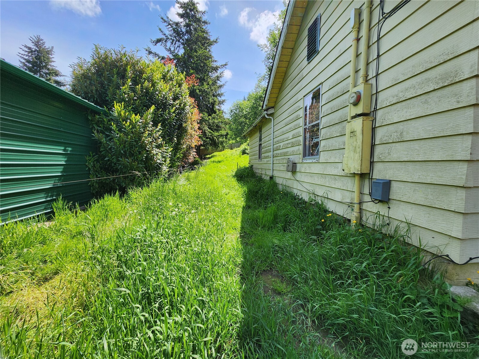 111 Cedar Avenue S