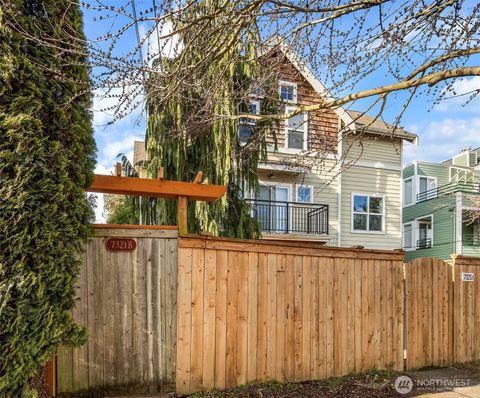 7321 47th Avenue SW Unit B, Seattle, WA 98136 - MLS#: 2330967