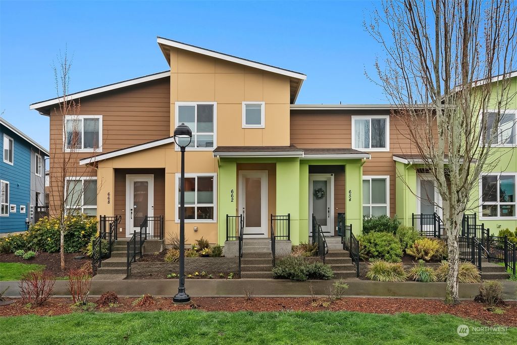 Photo of 662 SW 100th Street, Seattle, WA 98106 (MLS # 2223609)