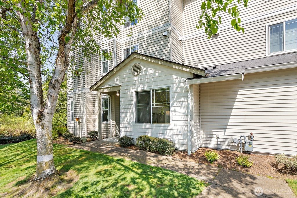 Photo of 2009 196th Street SE #C101, Bothell, WA 98012 (MLS # 2365206)