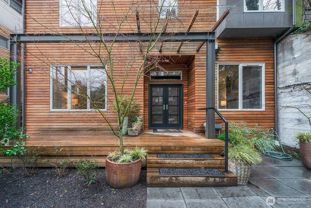 Photo of 728 Boylston Avenue E #A, Seattle, WA 98102 (MLS # 2322400)
