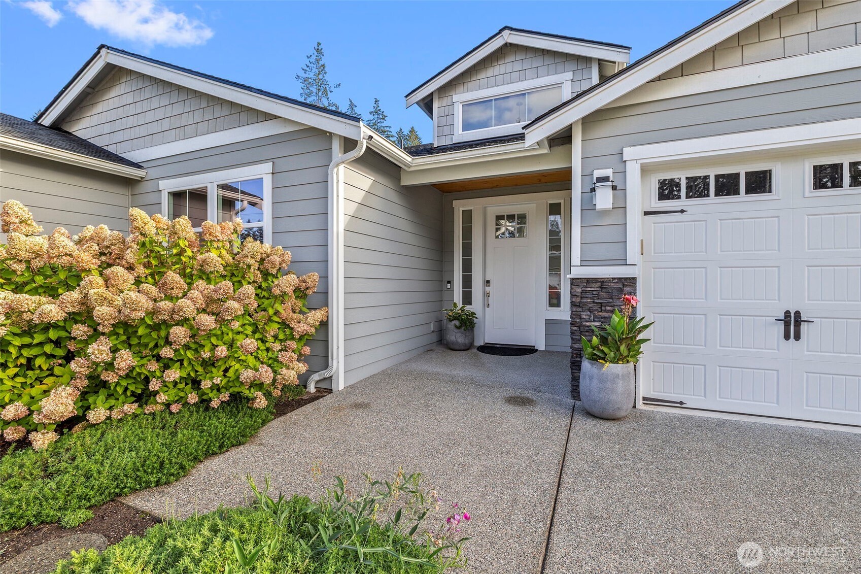 11927 137th Drive NE