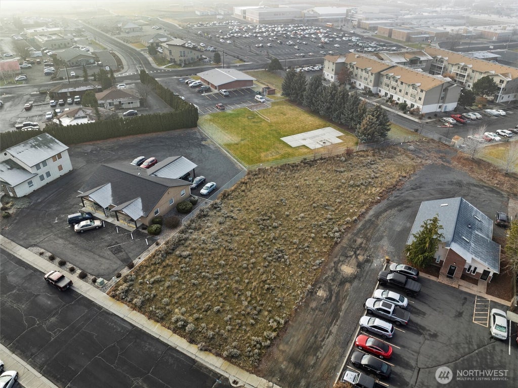 Photo of 1412 E Hunter Place, Moses Lake, WA 98837 (MLS # 2575108)