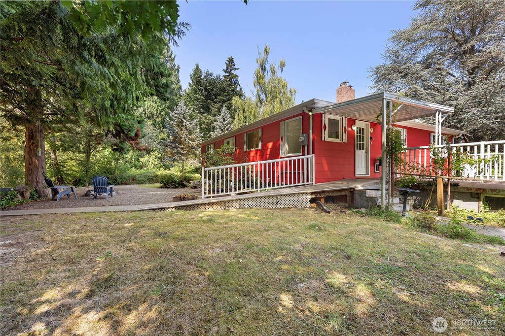 Photo of 20509 NE State Highway 305 NE NE, Poulsbo, WA 98370 (MLS # 2561007)