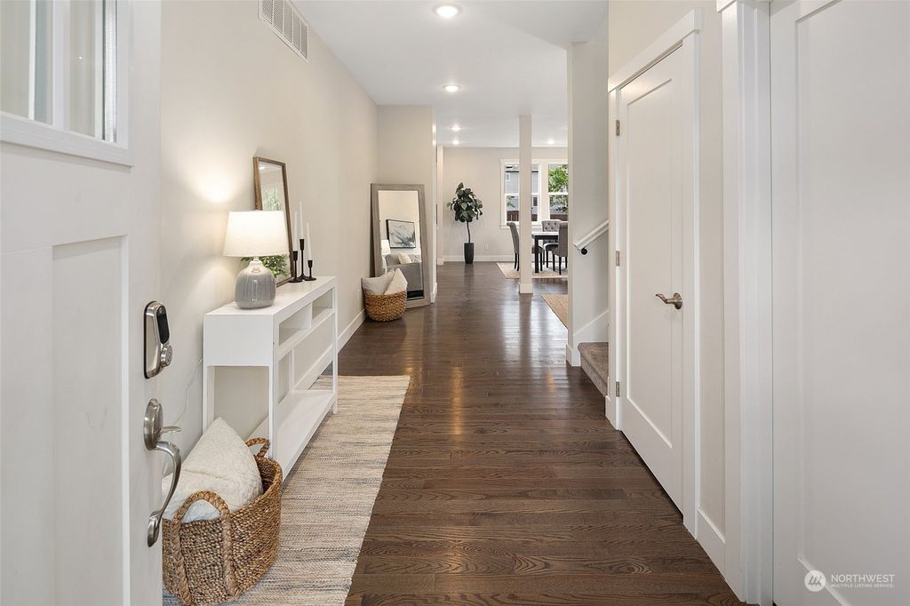 Photo of 8421 Grattan Place S, Seattle, WA 98118 (MLS # 2232945)