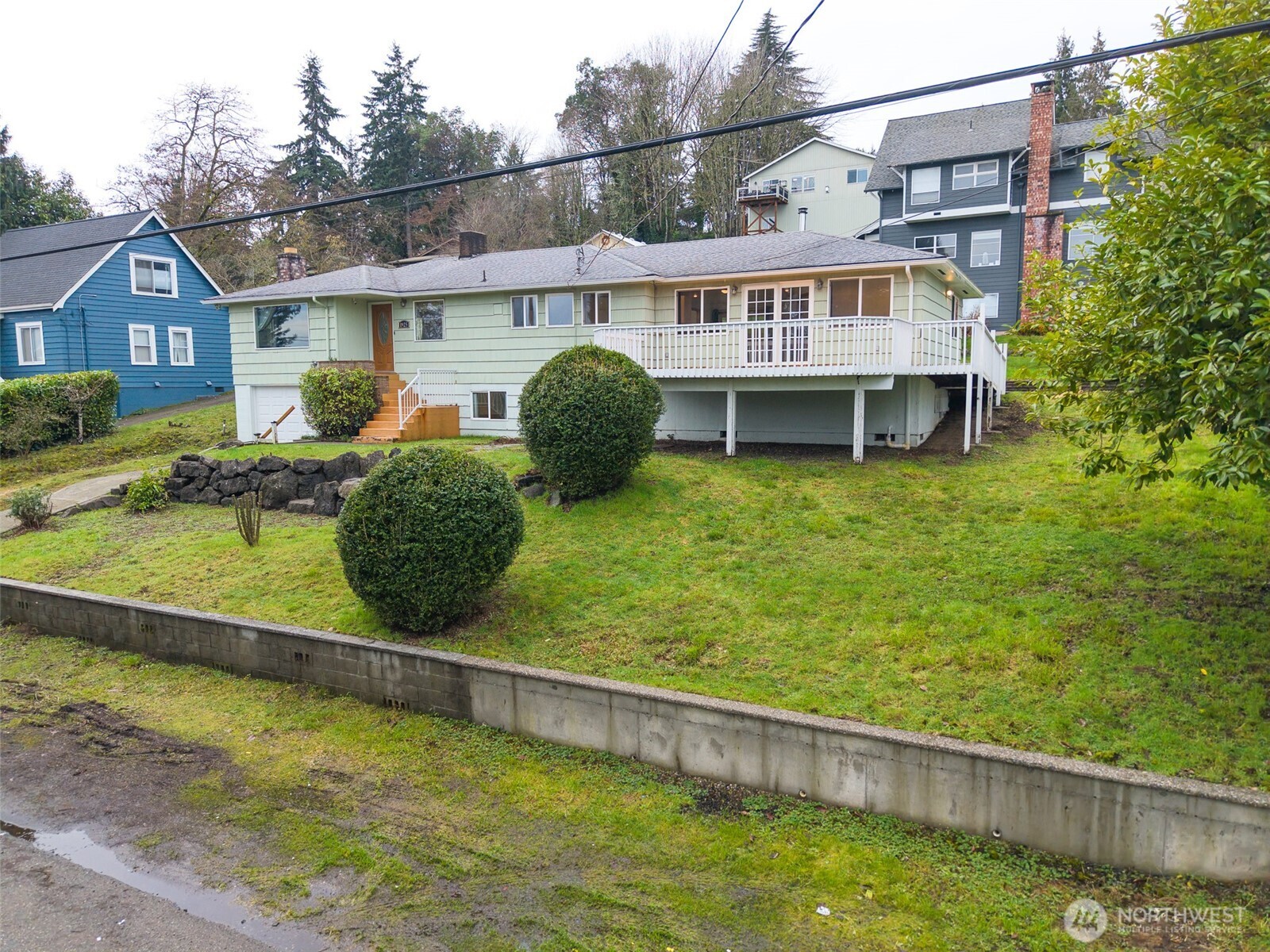 1925 N Callow Avenue