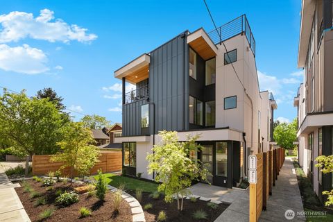 Photo of 8833 Wallingford Avenue N, Seattle, WA 98103 (MLS # 2408200)