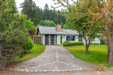 Photo of 3183 Hawks Prairie Road, Oak Harbor, WA 98277 (MLS # 2520679)
