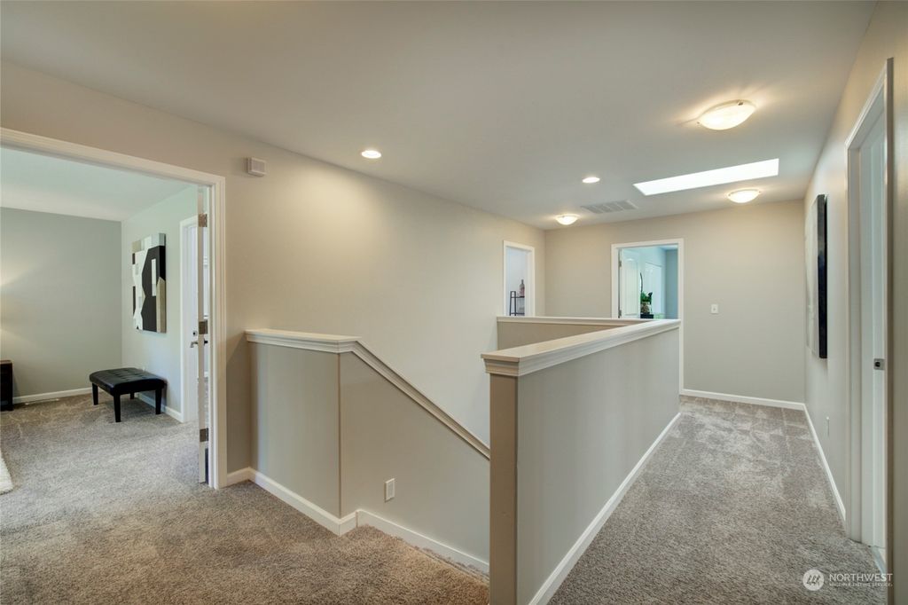 listing image 9364490873521100940