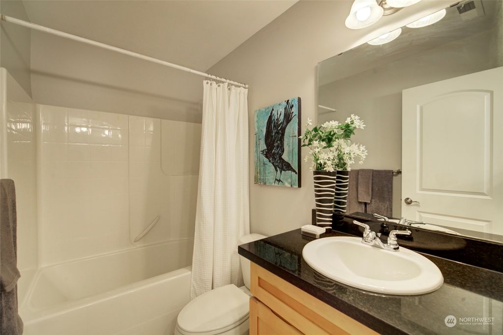 listing image 9363670004253746386