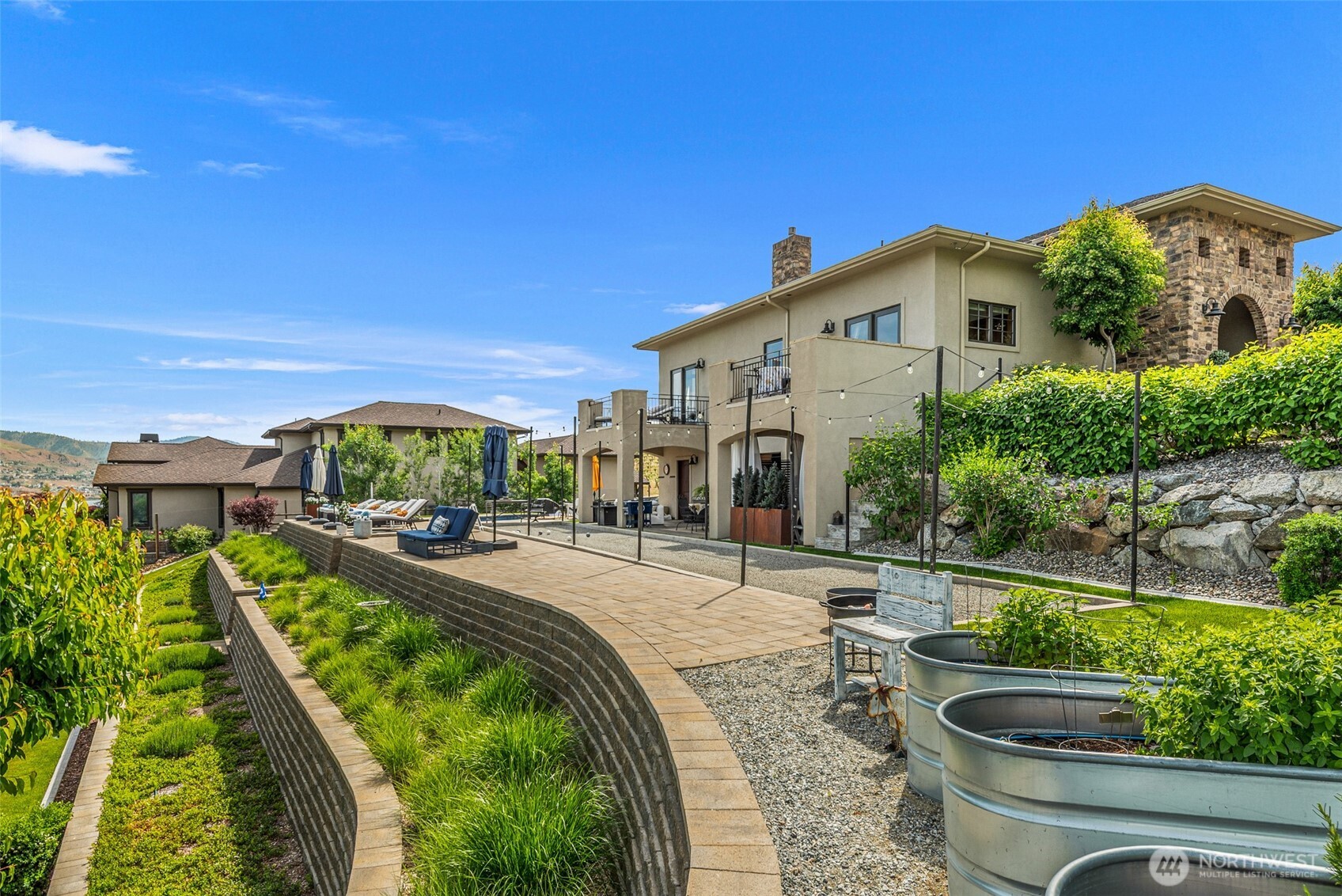 Chelan, Washington, 98816, United States, 3 Bedrooms Bedrooms, ,5 BathroomsBathrooms,Residential,Active,2051943