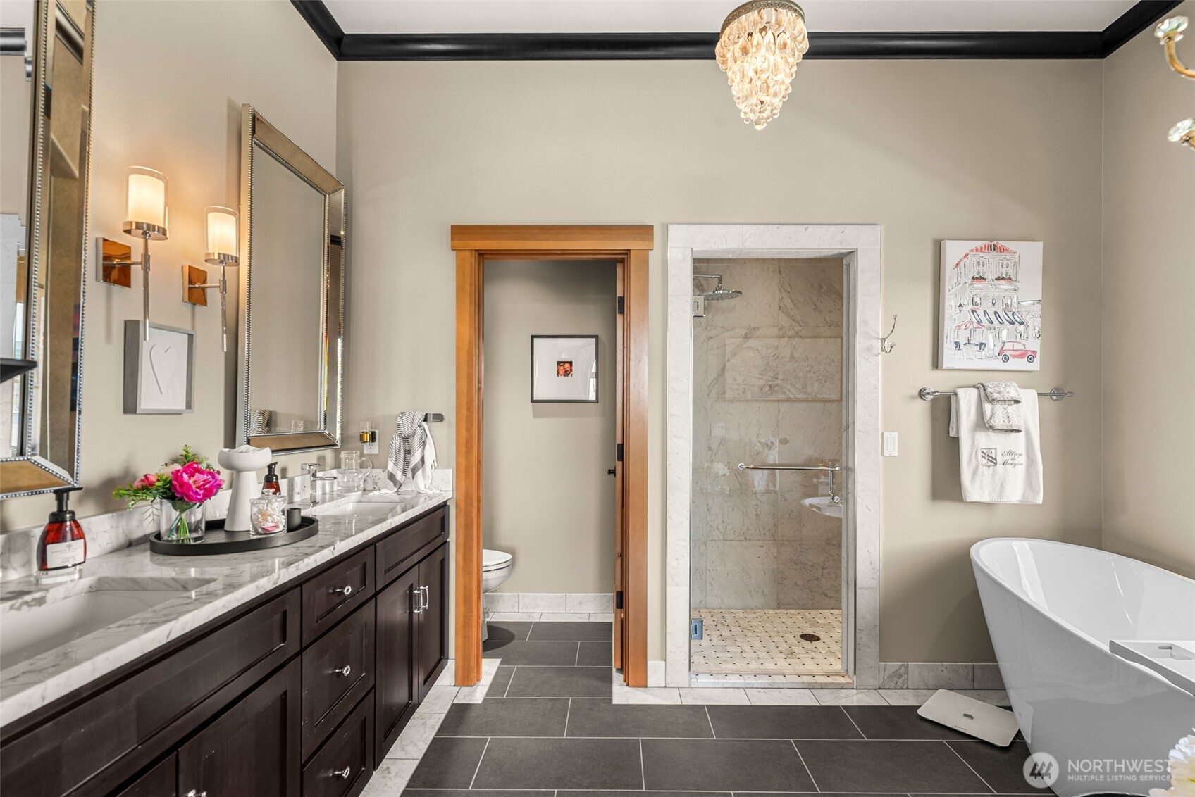 Chelan, Washington, 98816, United States, 3 Bedrooms Bedrooms, ,5 BathroomsBathrooms,Residential,Active,2051943