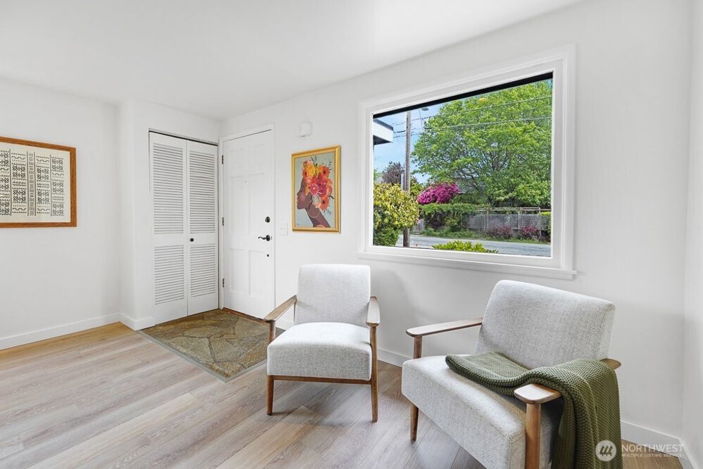 Photo of 11247 Dayton Avenue N, Seattle, WA 98133 (MLS # 2375128)