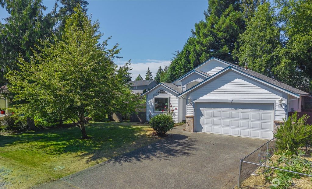 Photo of 21846 SE 271st Street, Maple Valley, WA 98038 (MLS # 2405328)