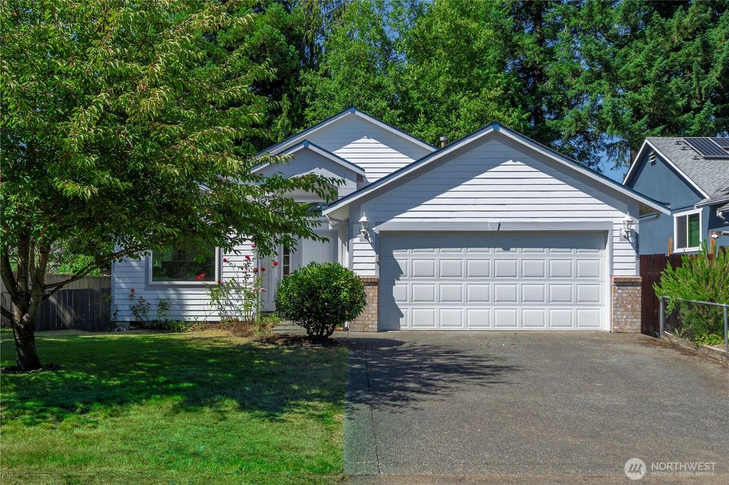 Photo of 21846 SE 271st Street, Maple Valley, WA 98038 (MLS # 2405328)