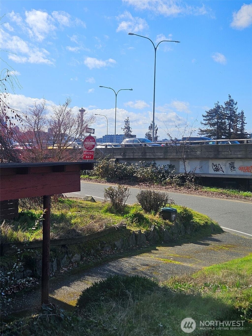 Photo of 1603 Lakeview Boulevard E, Seattle, WA 98102 (MLS # 2484374)