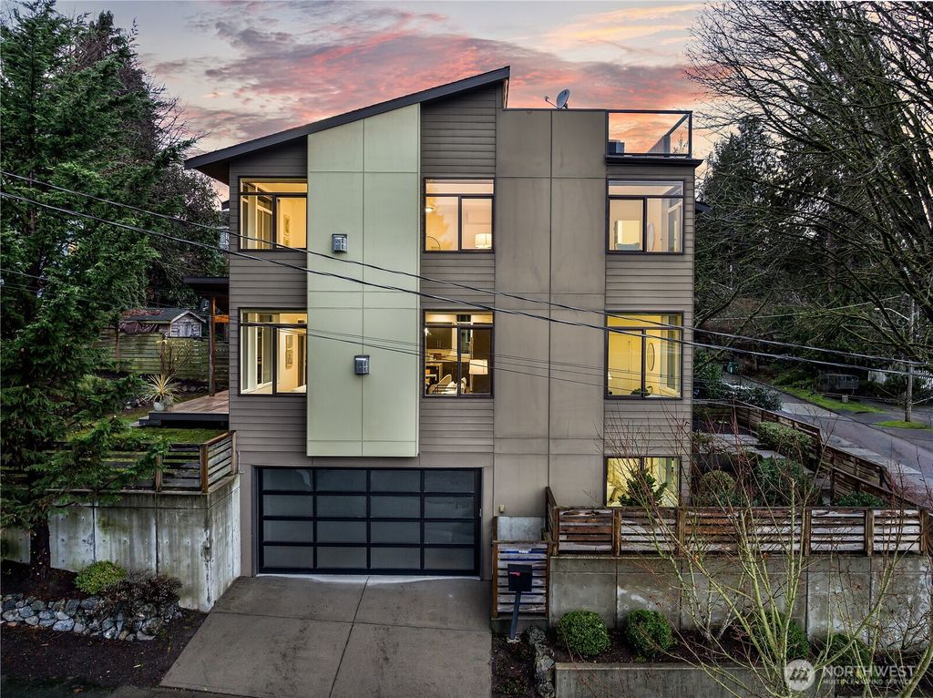 Photo of 725 N 63rd Street, Seattle, WA 98103 (MLS # 2465972)