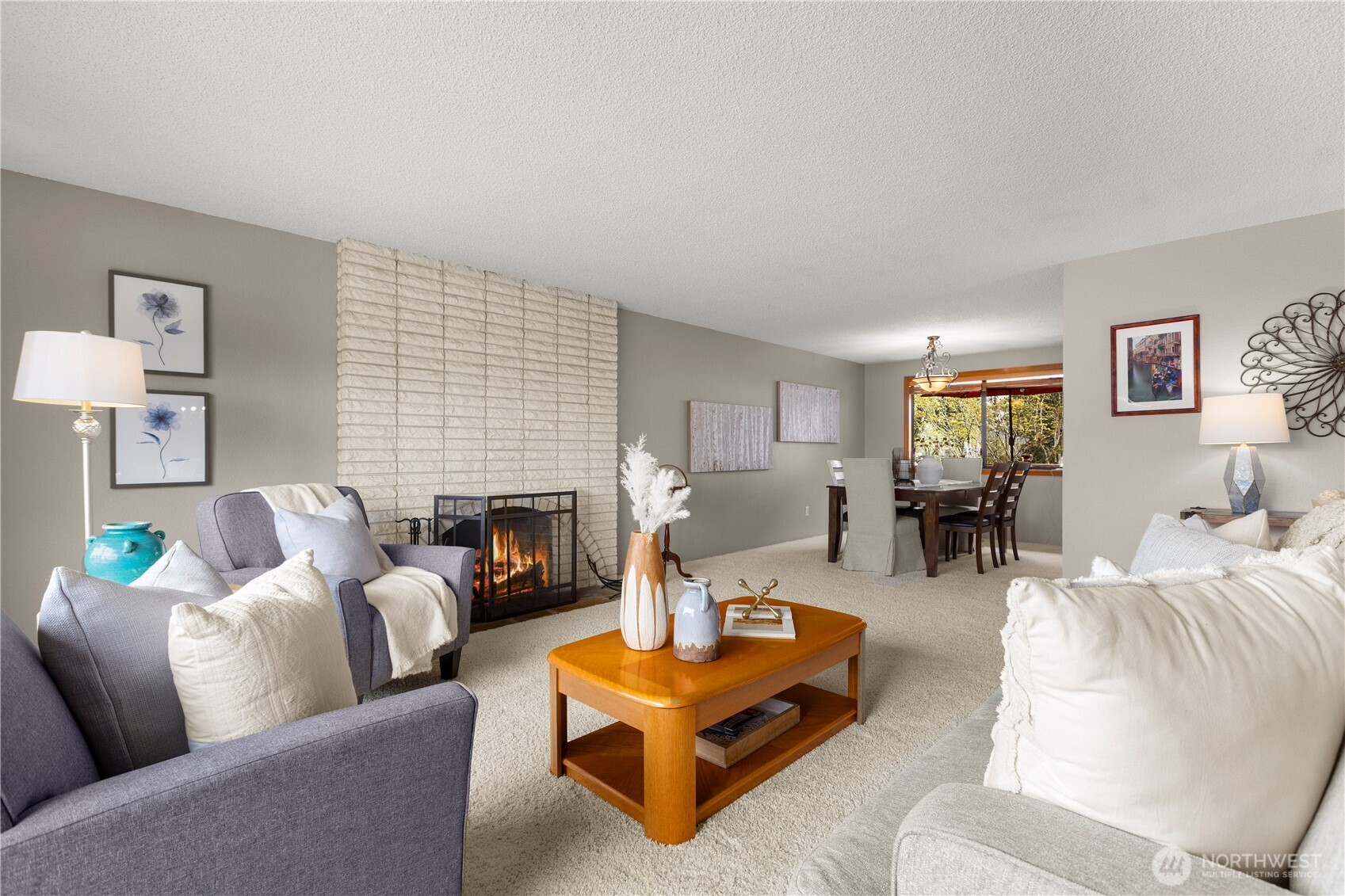 1827 N Whitman Street